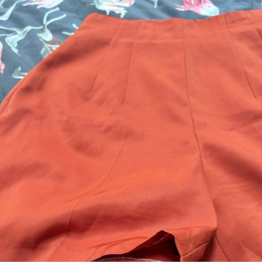 Orange balloon shorts - Picture 4 of 4